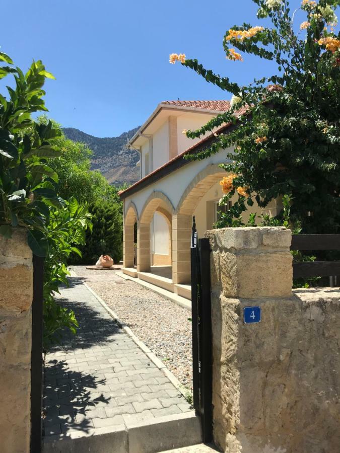 Casa Santos Kyrenia Villa Kyrenia  Exterior foto